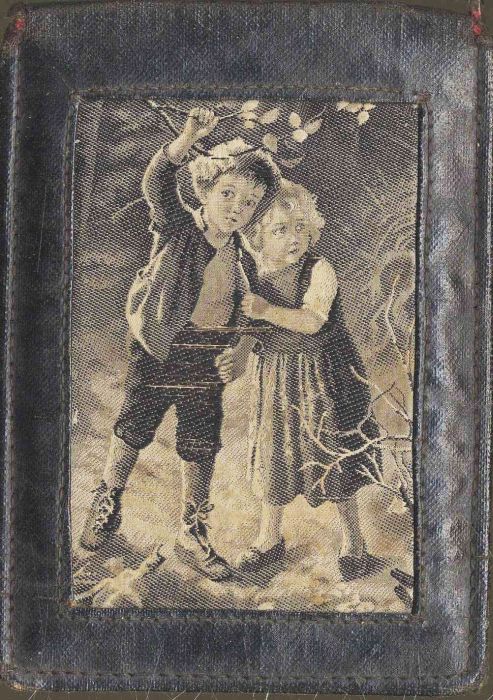 Seidenbild - Lederbeutel zum Umhängen mit auf dem Deckel einmontiertem Seidenbil